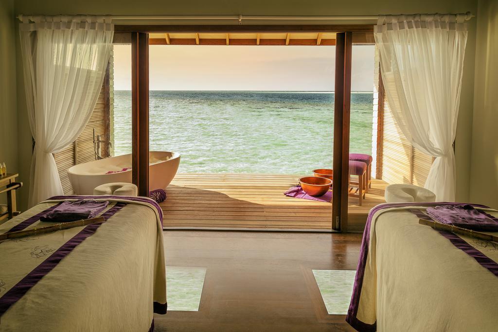 Hurawalhi Island Resort Exterior foto